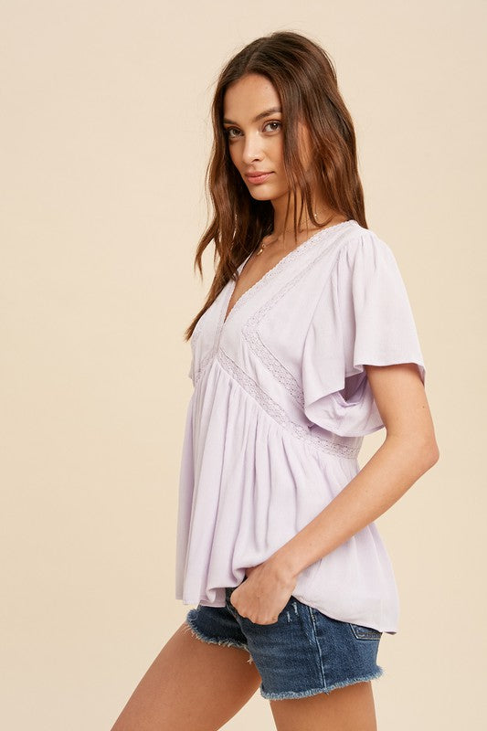 LAVENDER THOUGHTS V-NECK BLOUSE